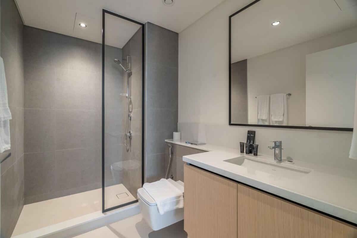 Luxury 4br In Heart Of With Burj View Apartment